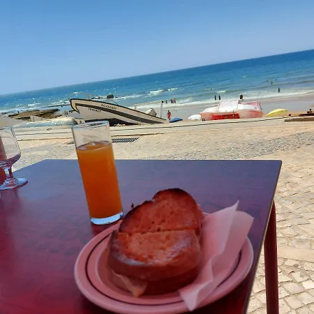 Olhos Do Mar 公寓 *